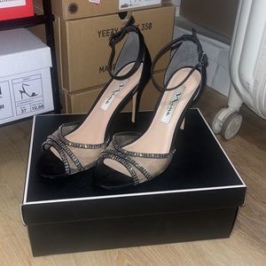 Nina New York Black Heels